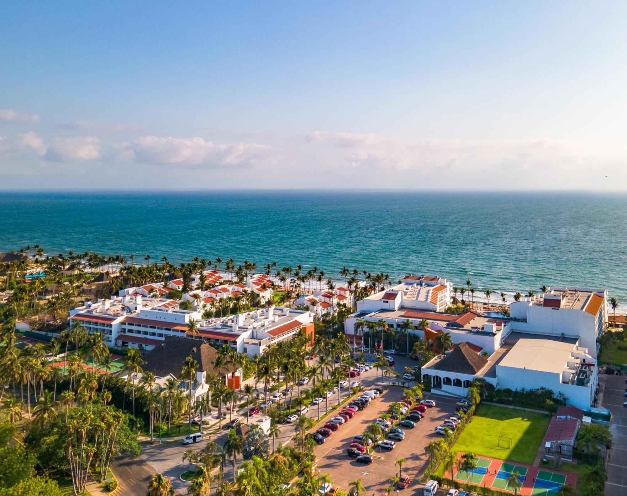 Marival Resort&Suites - Все включено Нуэво-Вальярта Экстерьер фото